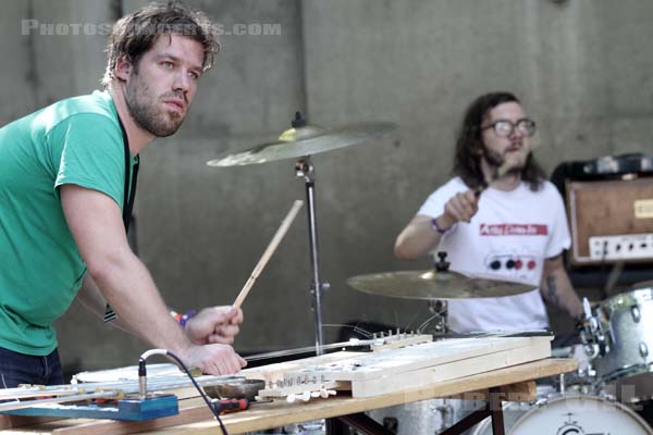 YURI LANDMAN - 2011-05-28 - PARIS - Parc de la Villette - 